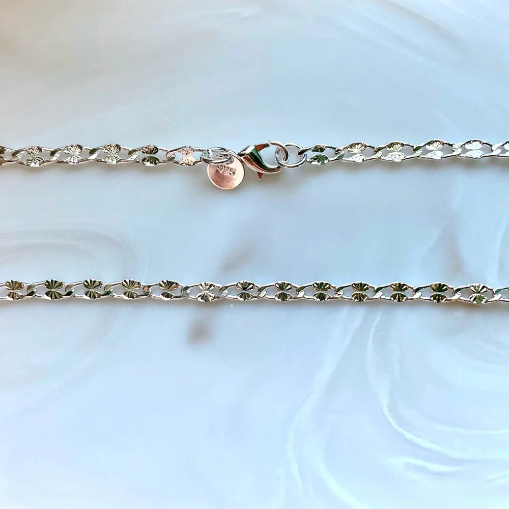 4mm Floral Link Necklace - Silver